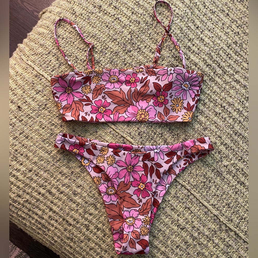 Pilot active floral bikini size M